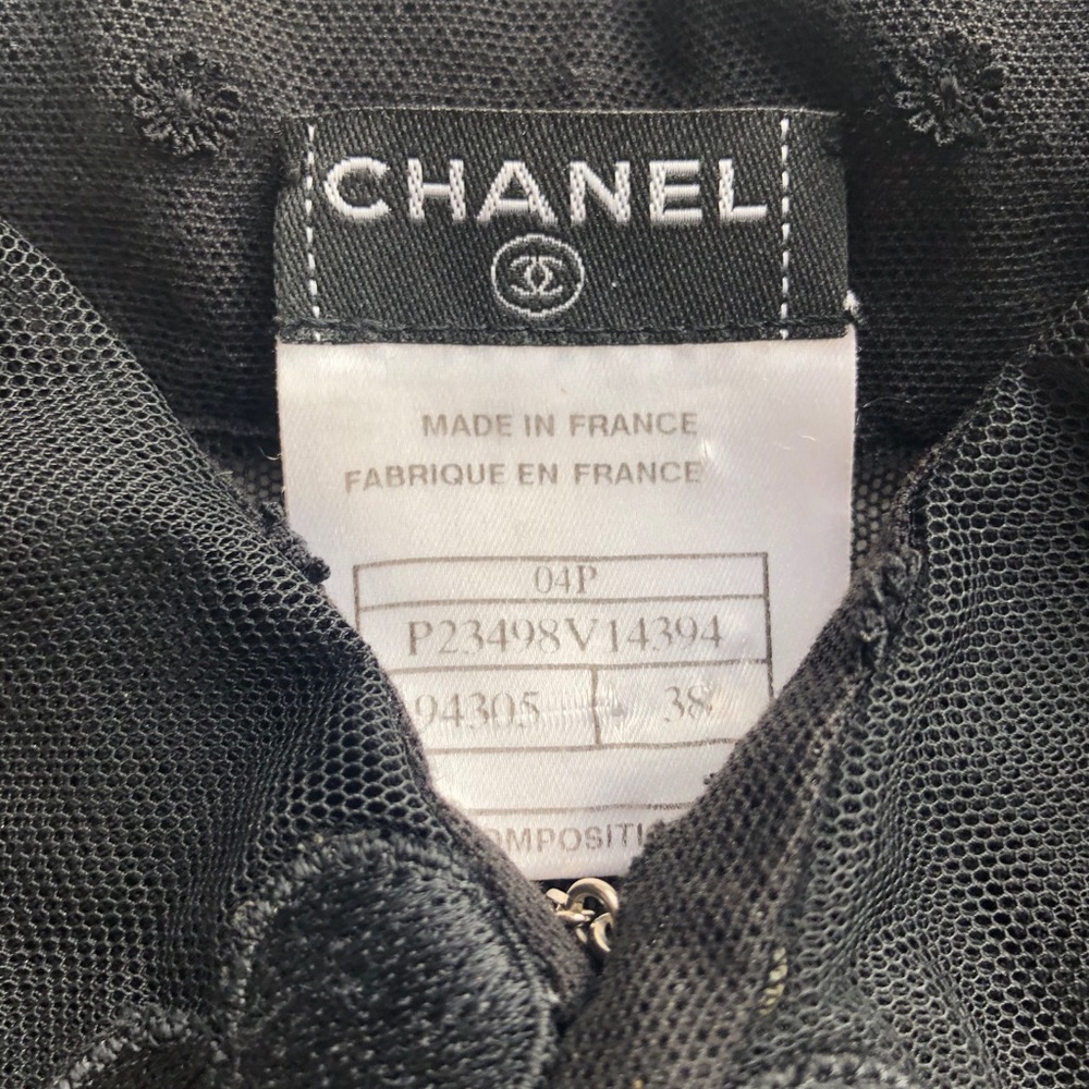 🔶FREE SHIP🔶CHANEL Pearl Button Top - Picture 11 of 15